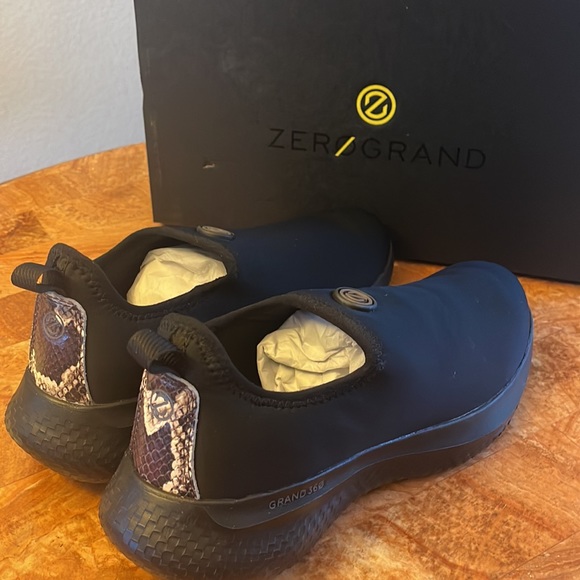 NIB Cole Haan | Black Zerogrand Changepace Slip-On Sneaker   ZL618 - Picture 4 of 16